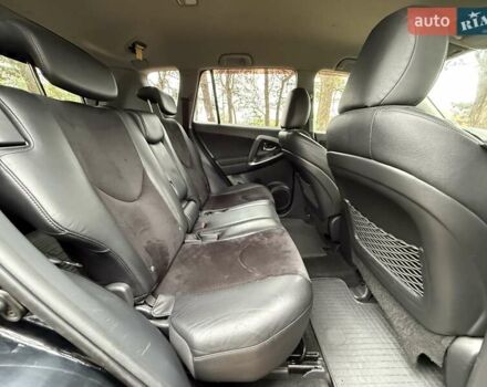 Тойота РАВ 4 2012 в Киеве на Automoto.ua Черный Тойота РАВ 4, объемом двигателя 2 л и пробегом 153 тыс. км за 12850 $, фото 34 на Automoto.ua