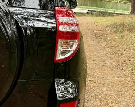 Чорний Тойота РАВ 4, об'ємом двигуна 2 л та пробігом 153 тис. км за 12900 $, фото 13 на Automoto.ua