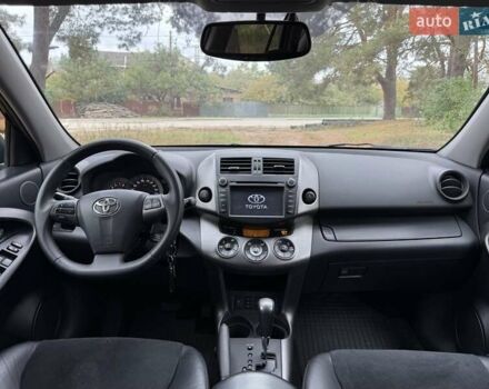 Тойота РАВ 4 2012 в Киеве на Automoto.ua Черный Тойота РАВ 4, объемом двигателя 2 л и пробегом 153 тыс. км за 12850 $, фото 19 на Automoto.ua