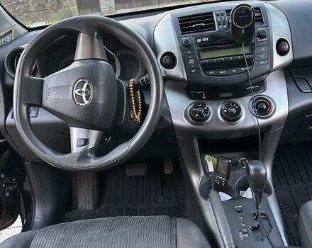 Черный Тойота РАВ 4, объемом двигателя 2 л и пробегом 122 тыс. км за 13700 $, фото 21 на Automoto.ua