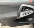 Чорний Тойота РАВ 4, об'ємом двигуна 2 л та пробігом 153 тис. км за 12999 $, фото 15 на Automoto.ua