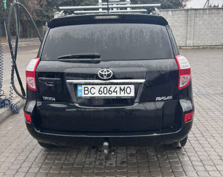 Чорний Тойота РАВ 4, об'ємом двигуна 2.23 л та пробігом 250 тис. км за 14500 $, фото 5 на Automoto.ua