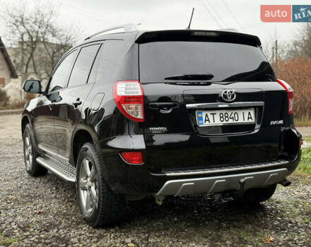 Черный Тойота РАВ 4, объемом двигателя 2.2 л и пробегом 253 тыс. км за 13990 $, фото 3 на Automoto.ua