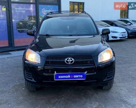 Черный Тойота РАВ 4, объемом двигателя 2.5 л и пробегом 211 тыс. км за 12000 $, фото 1 на Automoto.ua