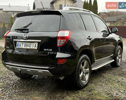 Черный Тойота РАВ 4, объемом двигателя 2.2 л и пробегом 253 тыс. км за 13990 $, фото 4 на Automoto.ua