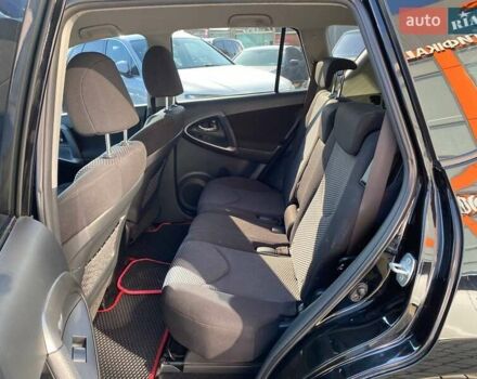 Черный Тойота РАВ 4, объемом двигателя 2.2 л и пробегом 225 тыс. км за 13950 $, фото 18 на Automoto.ua