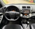 Чорний Тойота РАВ 4, об'ємом двигуна 2 л та пробігом 153 тис. км за 12999 $, фото 37 на Automoto.ua