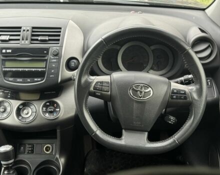 Черный Тойота РАВ 4, объемом двигателя 2.23 л и пробегом 185 тыс. км за 4991 $, фото 3 на Automoto.ua