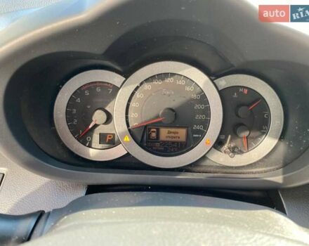 Черный Тойота РАВ 4, объемом двигателя 2.2 л и пробегом 225 тыс. км за 13950 $, фото 12 на Automoto.ua