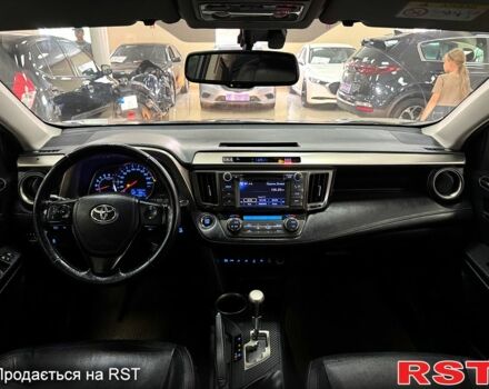 Черный Тойота РАВ 4, объемом двигателя 2.2 л и пробегом 161 тыс. км за 16000 $, фото 7 на Automoto.ua