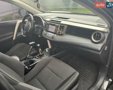 Черный Тойота РАВ 4, объемом двигателя 2.23 л и пробегом 280 тыс. км за 13600 $, фото 13 на Automoto.ua