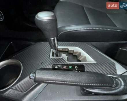 Черный Тойота РАВ 4, объемом двигателя 2.49 л и пробегом 153 тыс. км за 13999 $, фото 20 на Automoto.ua