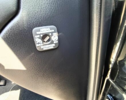 Черный Тойота РАВ 4, объемом двигателя 2 л и пробегом 146 тыс. км за 7900 $, фото 8 на Automoto.ua