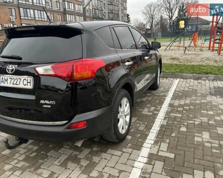 Черный Тойота РАВ 4, объемом двигателя 2.23 л и пробегом 280 тыс. км за 13600 $, фото 4 на Automoto.ua