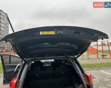 Черный Тойота РАВ 4, объемом двигателя 2.23 л и пробегом 280 тыс. км за 13600 $, фото 10 на Automoto.ua