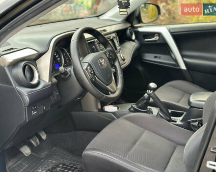 Тойота РАВ 4 2013 в Луцке на Automoto.ua Черный Тойота РАВ 4, объемом двигателя 2 л и пробегом 270 тыс. км за 14700 $, фото 9 на Automoto.ua