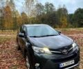 Черный Тойота РАВ 4, объемом двигателя 2 л и пробегом 200 тыс. км за 15500 $, фото 1 на Automoto.ua