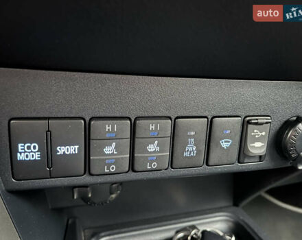 Черный Тойота РАВ 4, объемом двигателя 2.23 л и пробегом 114 тыс. км за 19600 $, фото 57 на Automoto.ua