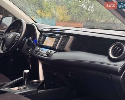 Тойота РАВ 4 2013 в Ахтырке на Automoto.ua Черный Тойота РАВ 4, объемом двигателя 2.23 л и пробегом 152 тыс. км за 12750 $, фото 25 на Automoto.ua