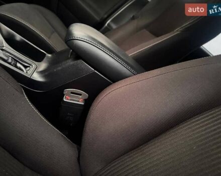 Тойота РАВ 4 2013 в Ахтырке на Automoto.ua Черный Тойота РАВ 4, объемом двигателя 2.23 л и пробегом 152 тыс. км за 12750 $, фото 19 на Automoto.ua