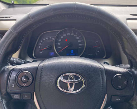 Черный Тойота РАВ 4, объемом двигателя 1.99 л и пробегом 200 тыс. км за 16000 $, фото 6 на Automoto.ua