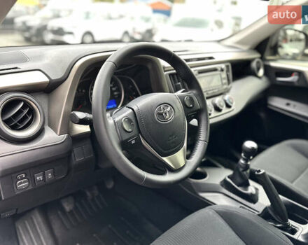 Черный Тойота РАВ 4, объемом двигателя 1.99 л и пробегом 172 тыс. км за 13990 $, фото 18 на Automoto.ua