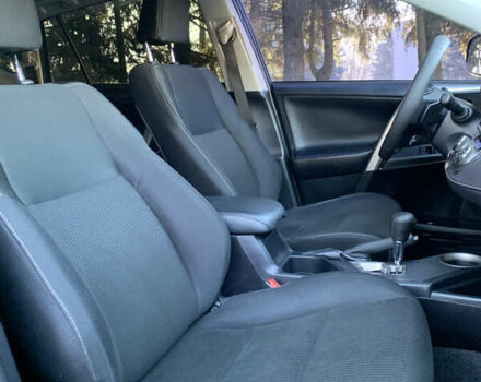 Чорний Тойота РАВ 4, об'ємом двигуна 2.23 л та пробігом 188 тис. км за 16400 $, фото 29 на Automoto.ua