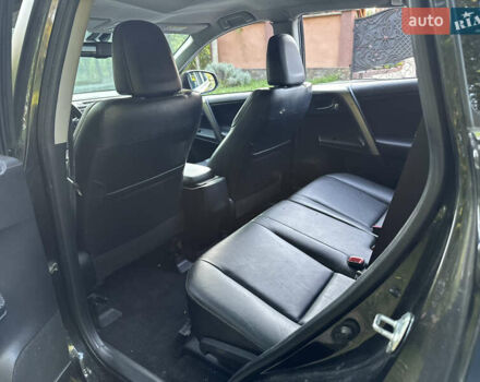 Черный Тойота РАВ 4, объемом двигателя 2.23 л и пробегом 120 тыс. км за 12500 $, фото 15 на Automoto.ua