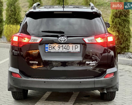 Чорний Тойота РАВ 4, об'ємом двигуна 2.23 л та пробігом 256 тис. км за 15999 $, фото 9 на Automoto.ua