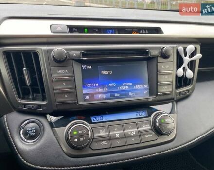 Черный Тойота РАВ 4, объемом двигателя 2.5 л и пробегом 140 тыс. км за 18700 $, фото 19 на Automoto.ua