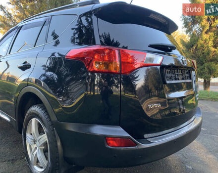Чорний Тойота РАВ 4, об'ємом двигуна 2.23 л та пробігом 188 тис. км за 16400 $, фото 12 на Automoto.ua