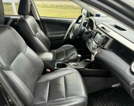 Чорний Тойота РАВ 4, об'ємом двигуна 2 л та пробігом 196 тис. км за 5500 $, фото 8 на Automoto.ua