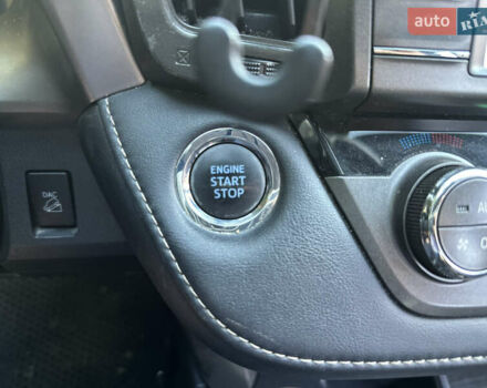 Черный Тойота РАВ 4, объемом двигателя 2.23 л и пробегом 120 тыс. км за 12500 $, фото 13 на Automoto.ua