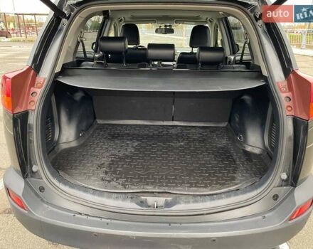 Черный Тойота РАВ 4, объемом двигателя 2.5 л и пробегом 140 тыс. км за 18700 $, фото 31 на Automoto.ua