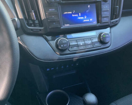 Чорний Тойота РАВ 4, об'ємом двигуна 2.23 л та пробігом 188 тис. км за 16400 $, фото 48 на Automoto.ua