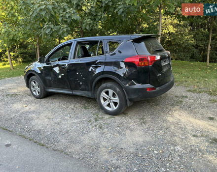 Черный Тойота РАВ 4, объемом двигателя 2.23 л и пробегом 120 тыс. км за 12500 $, фото 2 на Automoto.ua