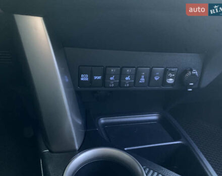 Чорний Тойота РАВ 4, об'ємом двигуна 2.23 л та пробігом 188 тис. км за 16400 $, фото 45 на Automoto.ua