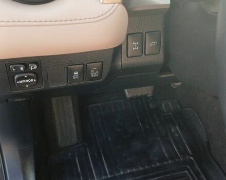 Черный Тойота РАВ 4, объемом двигателя 2.2 л и пробегом 178 тыс. км за 8200 $, фото 4 на Automoto.ua