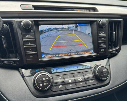 Чорний Тойота РАВ 4, об'ємом двигуна 2 л та пробігом 371 тис. км за 14755 $, фото 15 на Automoto.ua