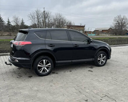 Чорний Тойота РАВ 4, об'ємом двигуна 2 л та пробігом 371 тис. км за 14755 $, фото 4 на Automoto.ua