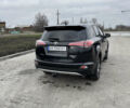 Чорний Тойота РАВ 4, об'ємом двигуна 2 л та пробігом 371 тис. км за 14755 $, фото 3 на Automoto.ua