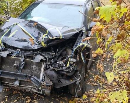 Тойота РАВ 4 2015 у Харкові на Automoto.ua Чорний Тойота РАВ 4, об'ємом двигуна 2.23 л та пробігом 159 тис. км за 10000 $, фото 3 на Automoto.ua