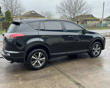 Чорний Тойота РАВ 4, об'ємом двигуна 1.99 л та пробігом 212 тис. км за 16200 $, фото 3 на Automoto.ua
