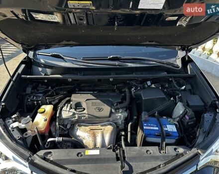 Тойота РАВ 4 2015 у Одесі на Automoto.ua Чорний Тойота РАВ 4, об'ємом двигуна 2.49 л та пробігом 212 тис. км за 17300 $, фото 12 на Automoto.ua