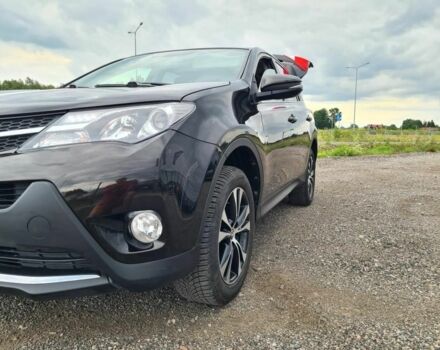 Тойота РАВ 4 2015 у Хмельницькому на Automoto.ua Чорний Тойота РАВ 4, об'ємом двигуна 2 л та пробігом 59 тис. км за 9300 $, фото 4 на Automoto.ua