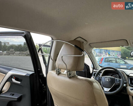 Черный Тойота РАВ 4, объемом двигателя 2.2 л и пробегом 157 тыс. км за 19500 $, фото 7 на Automoto.ua