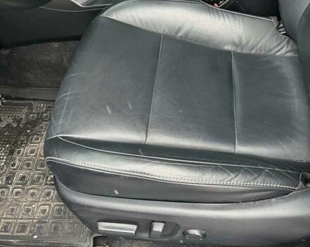 Черный Тойота РАВ 4, объемом двигателя 2.49 л и пробегом 196 тыс. км за 18000 $, фото 10 на Automoto.ua