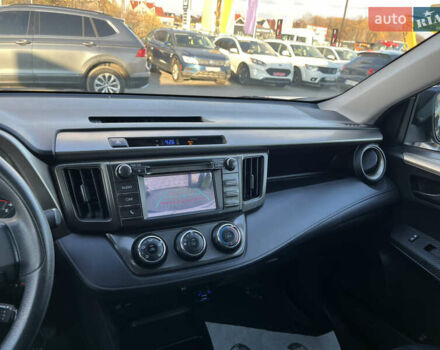 Черный Тойота РАВ 4, объемом двигателя 2.5 л и пробегом 64 тыс. км за 16650 $, фото 12 на Automoto.ua