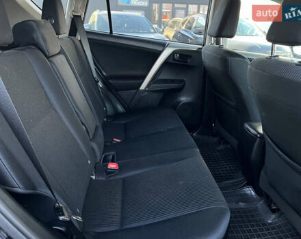 Черный Тойота РАВ 4, объемом двигателя 2.5 л и пробегом 64 тыс. км за 16650 $, фото 17 на Automoto.ua