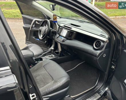 Черный Тойота РАВ 4, объемом двигателя 2 л и пробегом 365 тыс. км за 14500 $, фото 12 на Automoto.ua